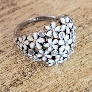 Pandora Flower Ring